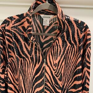 Exclusively Misook Zippered Jacket in Pink & Black Animal Print XL